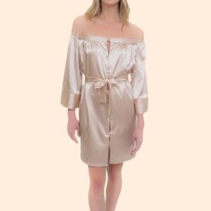 Le Laurier Bridal Hair Makeup Robe Champagne